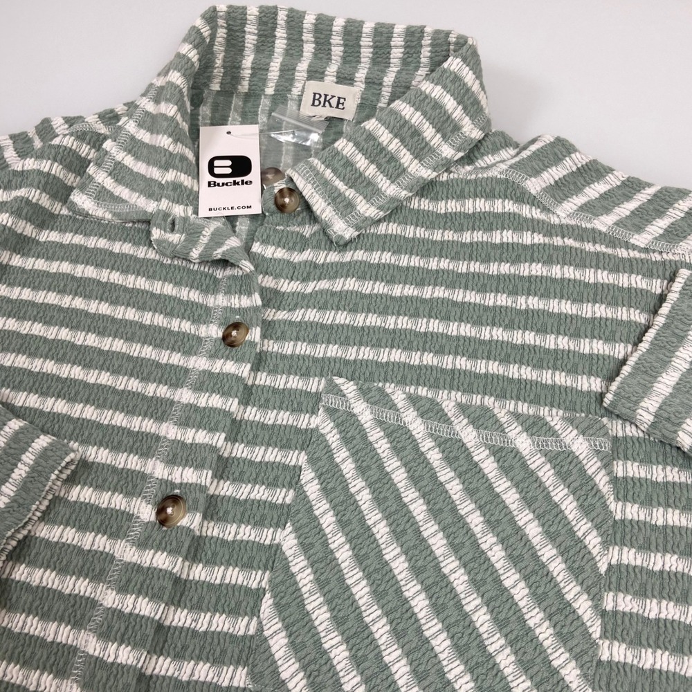 BKE Women S Sage Green Striped Textured Gauze Button Up Shirt NEW Long‎ Sleeve